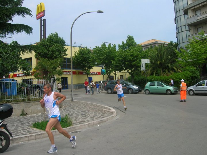 VASTO 22 MAGGIO CORRERE PER VIVERE